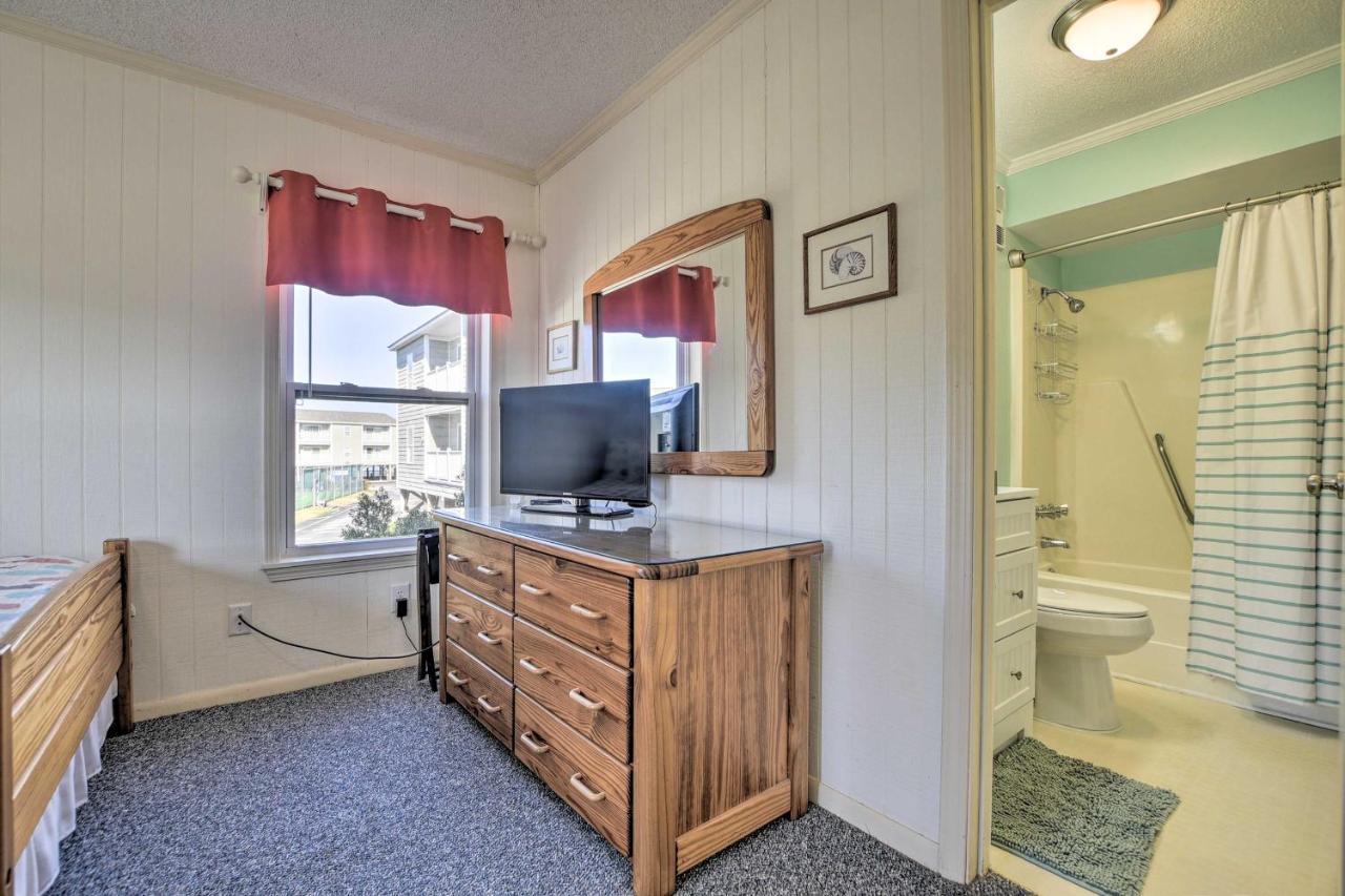 Sunny Condo - Private Ocean Isle Beach Access! エクステリア 写真